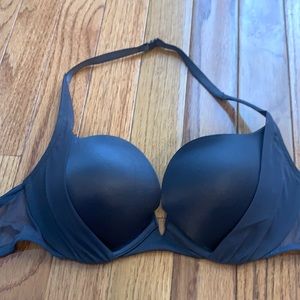 Hardly worn padded Demi